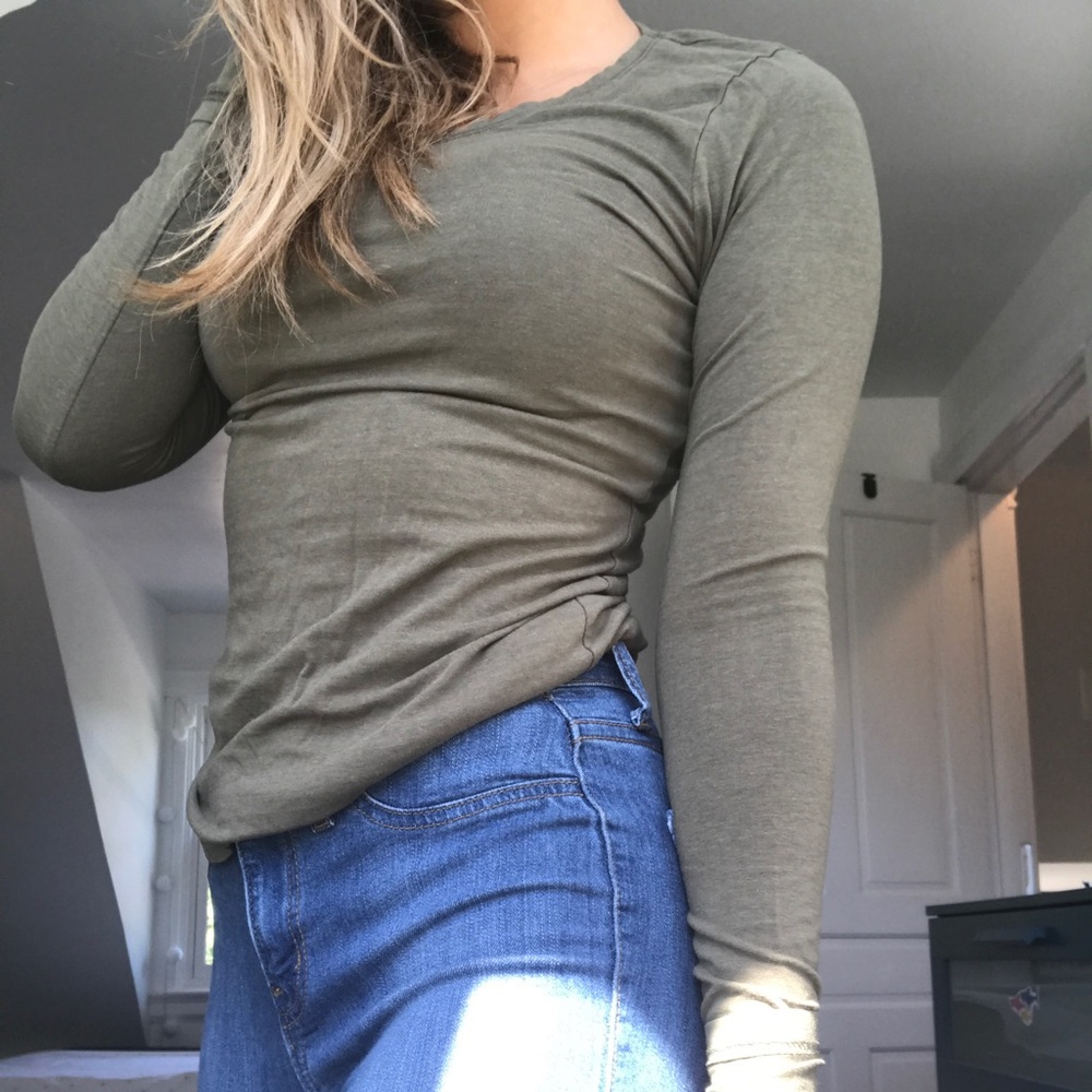 Tight Army Green Long-Sleeve